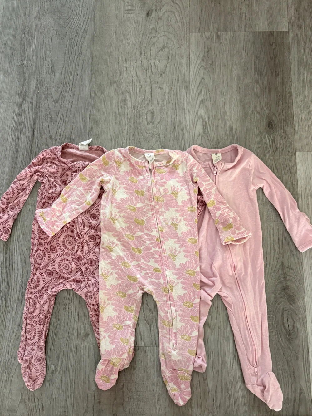 KATE QUINN 2-way zipper bamboo sleeper bundle.